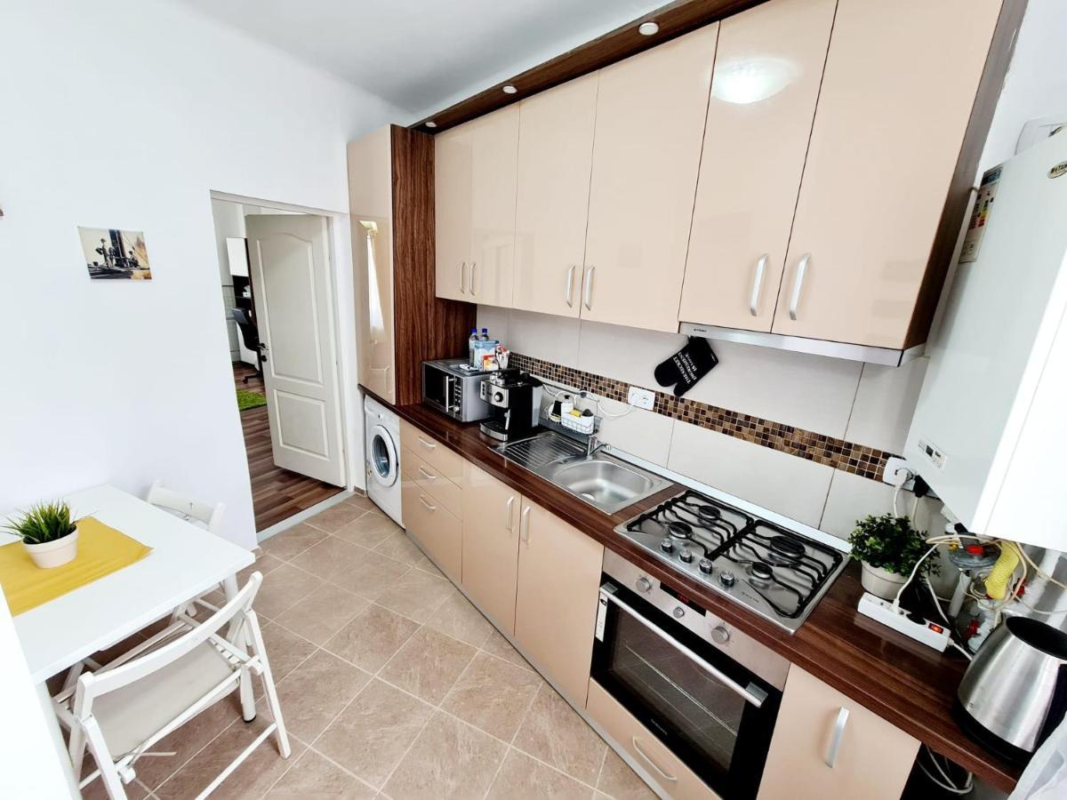 Central Old City Center Studio Universitate Coltea - Cav9 Bucharest Luaran gambar