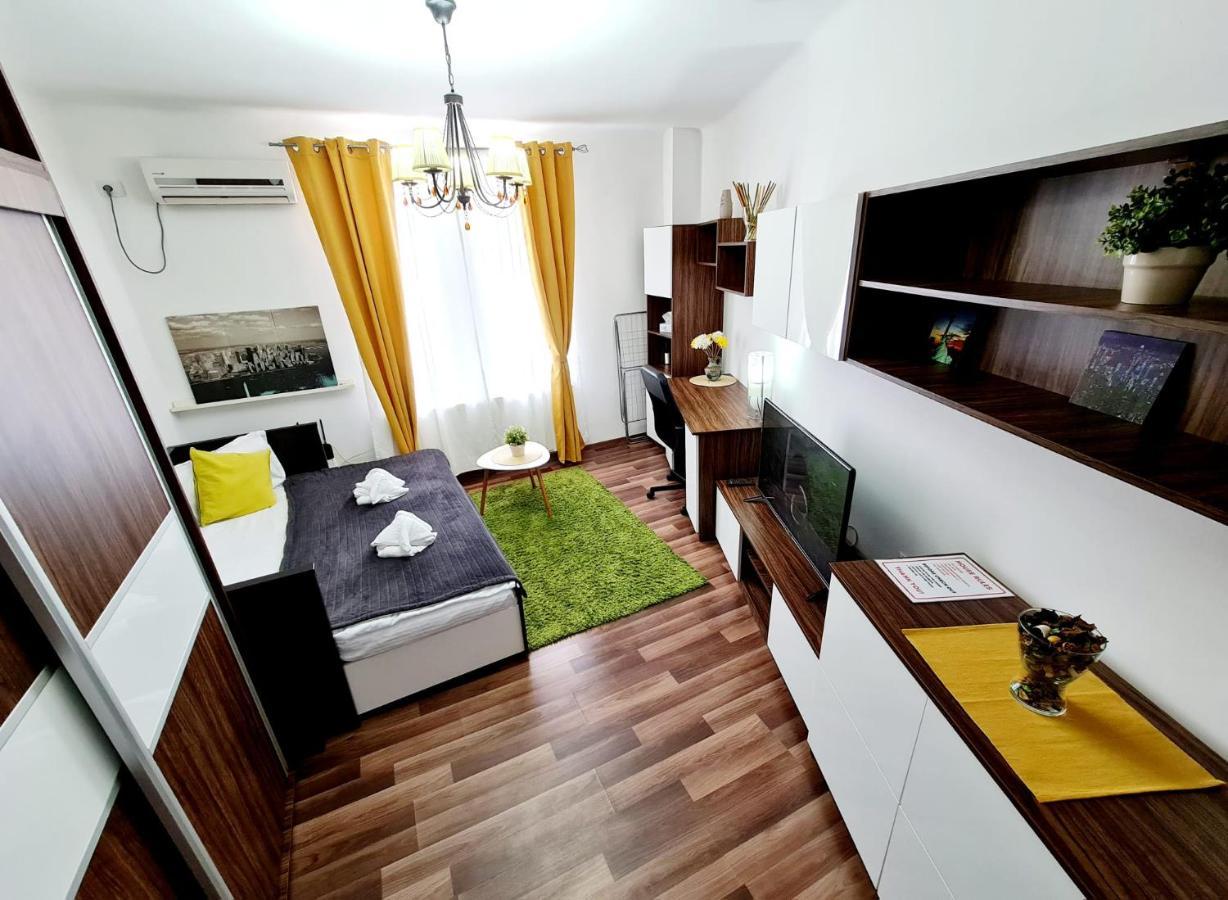 Central Old City Center Studio Universitate Coltea - Cav9 Bucharest Luaran gambar