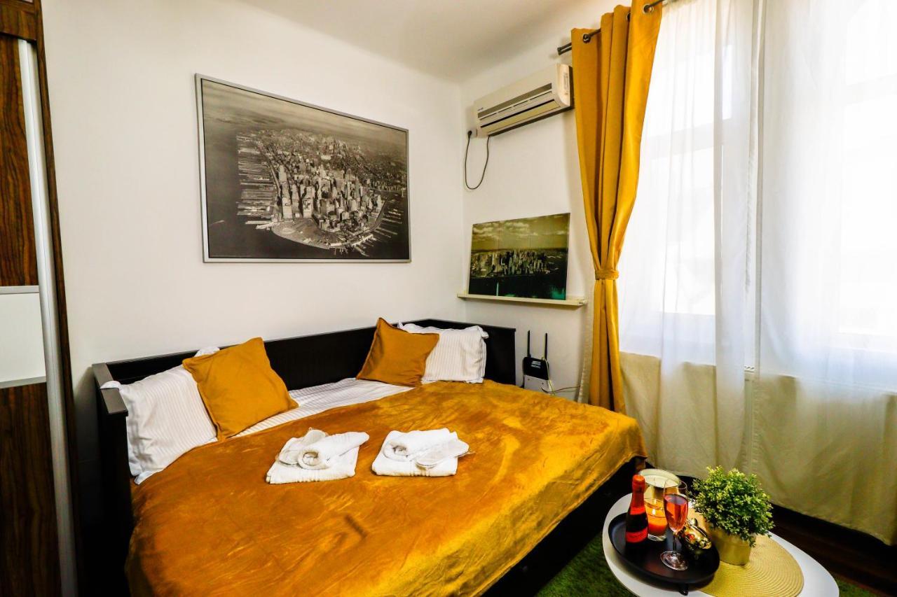 Central Old City Center Studio Universitate Coltea - Cav9 Bucharest Luaran gambar