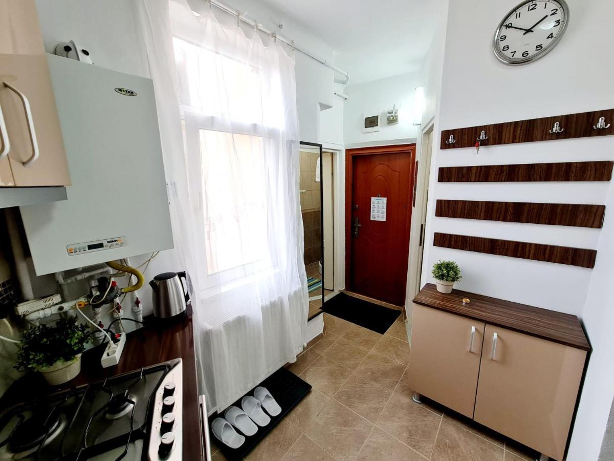 Central Old City Center Studio Universitate Coltea - Cav9 Bucharest Luaran gambar