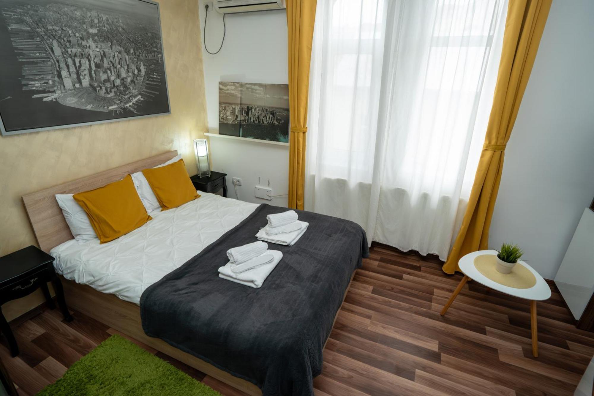 Central Old City Center Studio Universitate Coltea - Cav9 Bucharest Luaran gambar